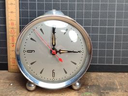 Wunderschöner alter Wecker Nr 86m Made in  China