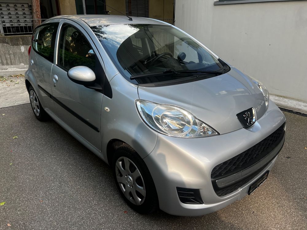Peugeot Automobili: Peugeot 107, Jahrgang 2011 – Nur 25’000 km! Ab MFK – Usato da Adliswil venduto da BMWe39M5 1