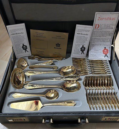 Set di posate: 23/24 Karat Hartvergoldet, Solinger Besteck – Nuovo e nell'imballaggio originale da Waldkirch venduto da Golf210