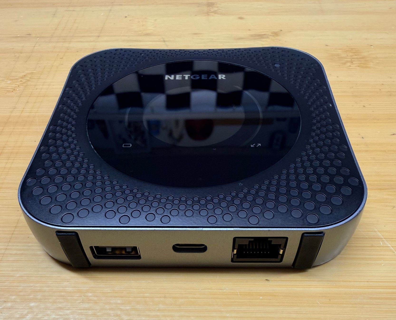 Netgear Modem & Router: Netgear Nighthawk M1 Mobile Hotspot Router – Usato da nidau venduto da lcmac7 1