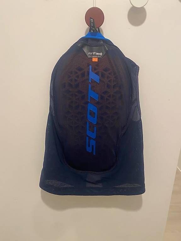 Protezioni & Imbottiture: Scott airflow paraschiena jr XS – Nuovo (secondo la descrizione) da locarno venduto da imu_k8bw