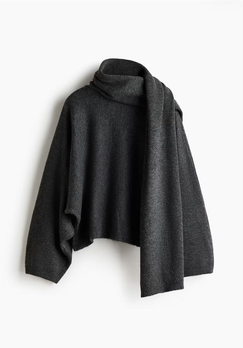 H&M Maglioni & Felpe: Pull oversize avec détail façon écharpe H&M – Nuovo (secondo la descrizione) da Vésenaz venduto da mar_xpz7 2