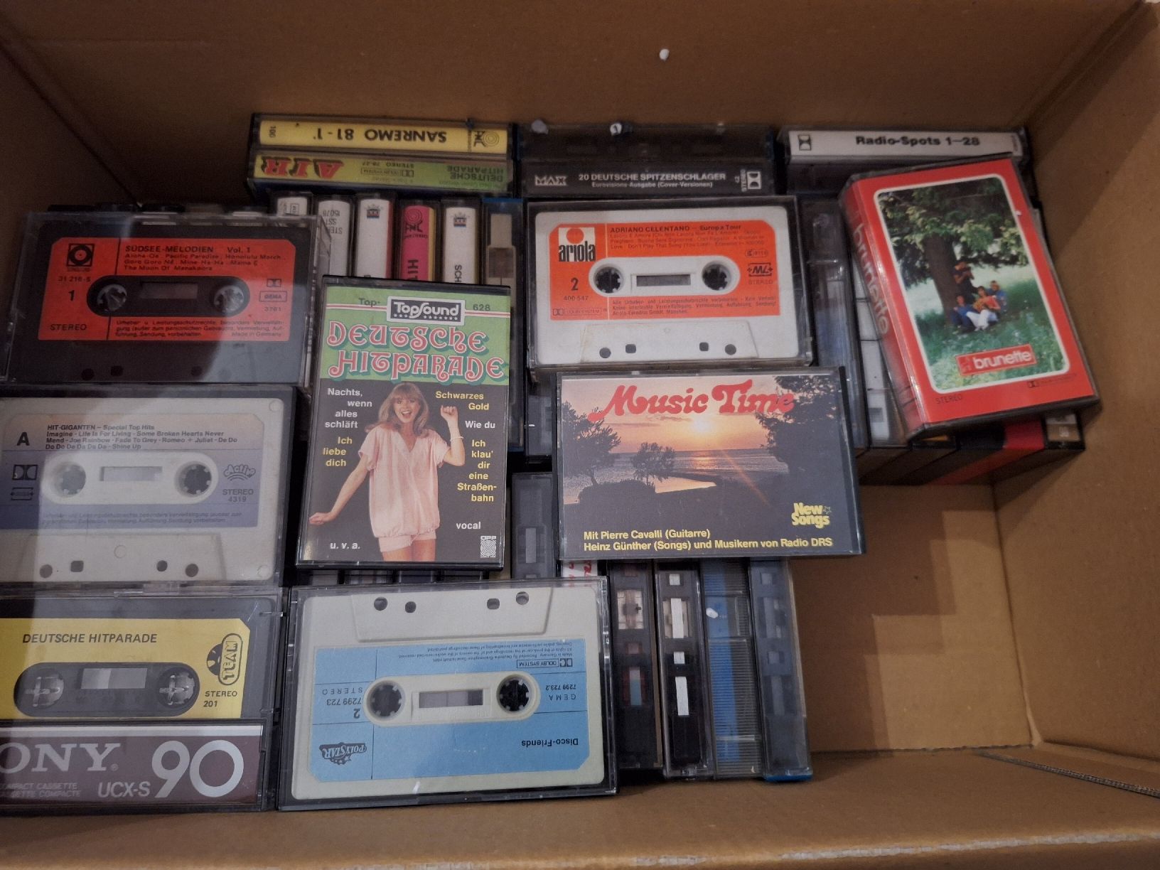 Musicassette: Kassetten – Usato da Wanzwil venduto da chlinih93 1