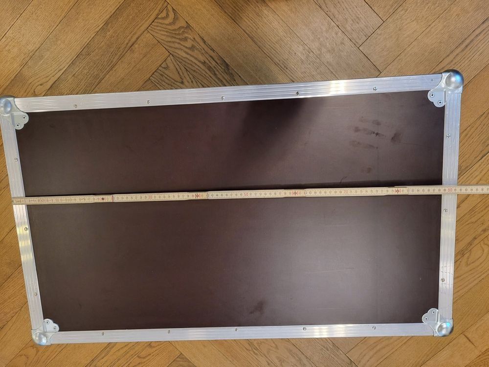 Casse di trasporto: Flight-cases robustes sur mesure avec mousse! box transport – Usato da Sion venduto da Bang-OlufsenSion 4