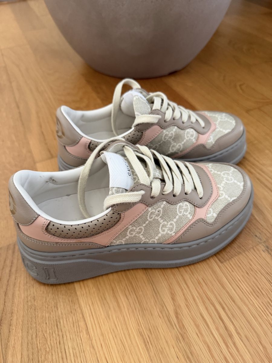 Gucci Damenschuhe: Gucci sneakers – Gebraucht aus Locarno von lucianboboc 1