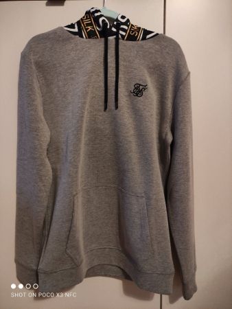 Ganz neue SIKSILK Hoodie Grau