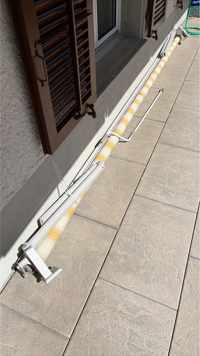 Stobag Tende da sole: Markise – Usato da Zollikofen venduto da Bluedanger