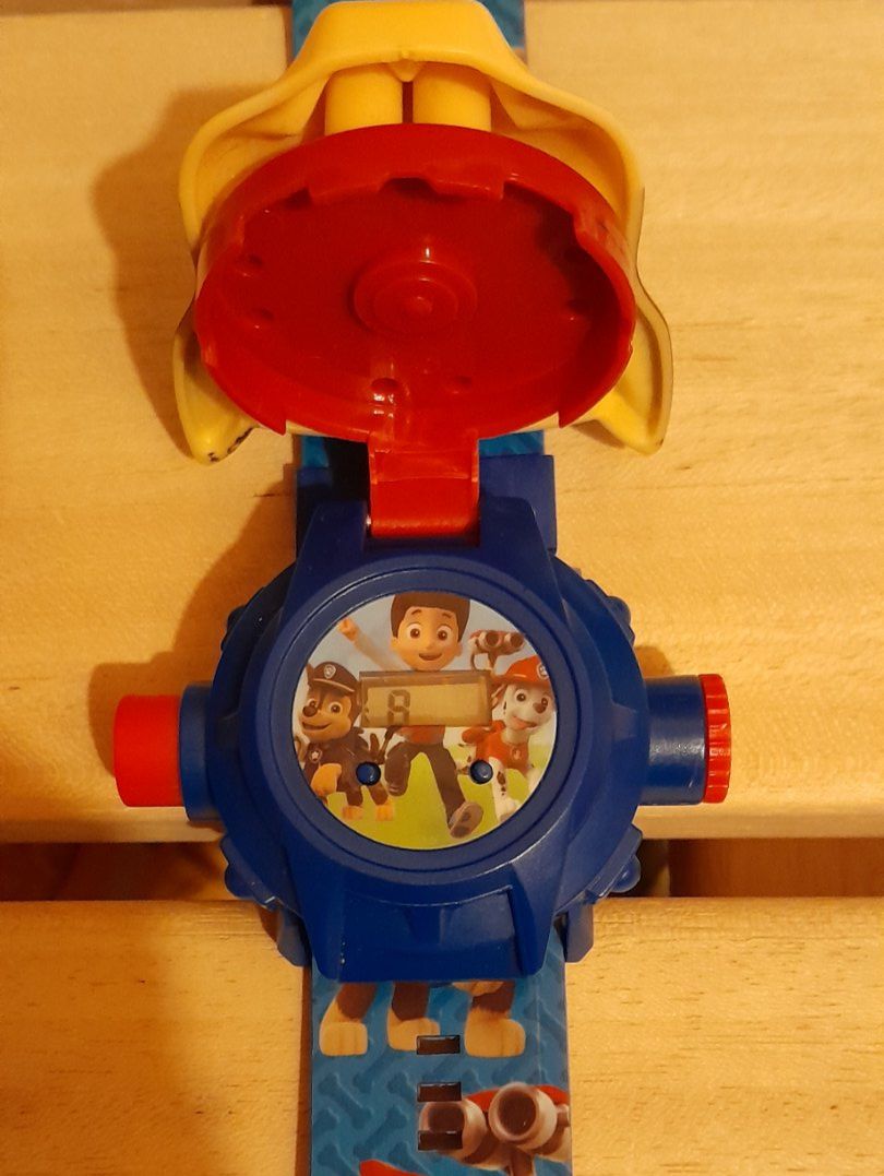 Giocattoli: Paw Patrol Uhr Chase – Difettoso da Zürich venduto da cole15 2