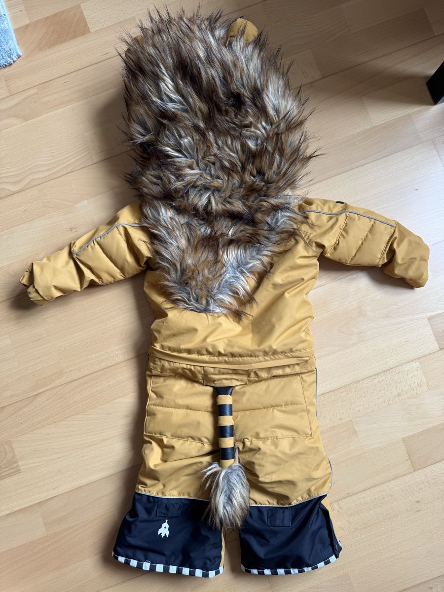 Tute: Winteranzug Einteiler Funwear Löwe 92-104cm – Usato da Luzern venduto da SircardoSS350 1