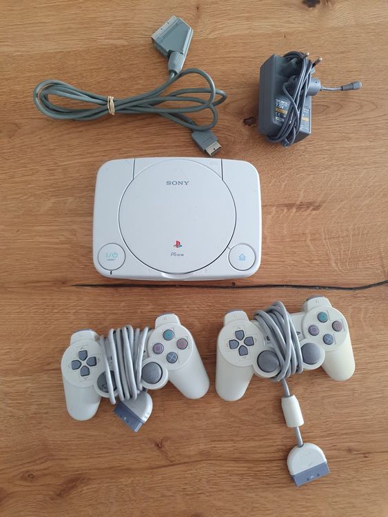 Playstation 1 MINI mit 2 Controller (Gebraucht) in Pratteln für CHF 76 ...