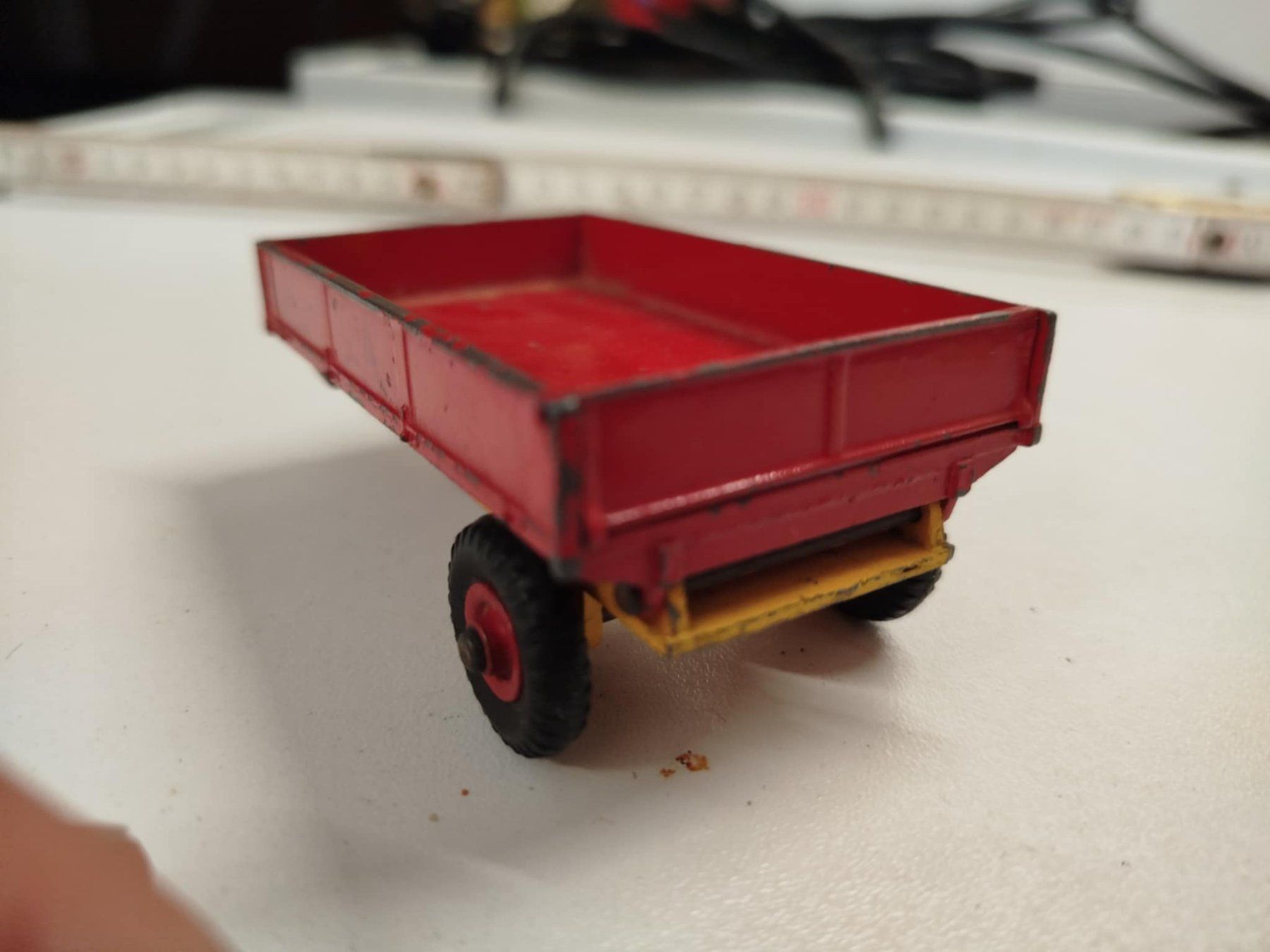 Dinky Toys Modellautos: Dinky Toys (nr 9) – Gebraucht aus La Chaux-de-Fonds von Emmaus2300CDF 1