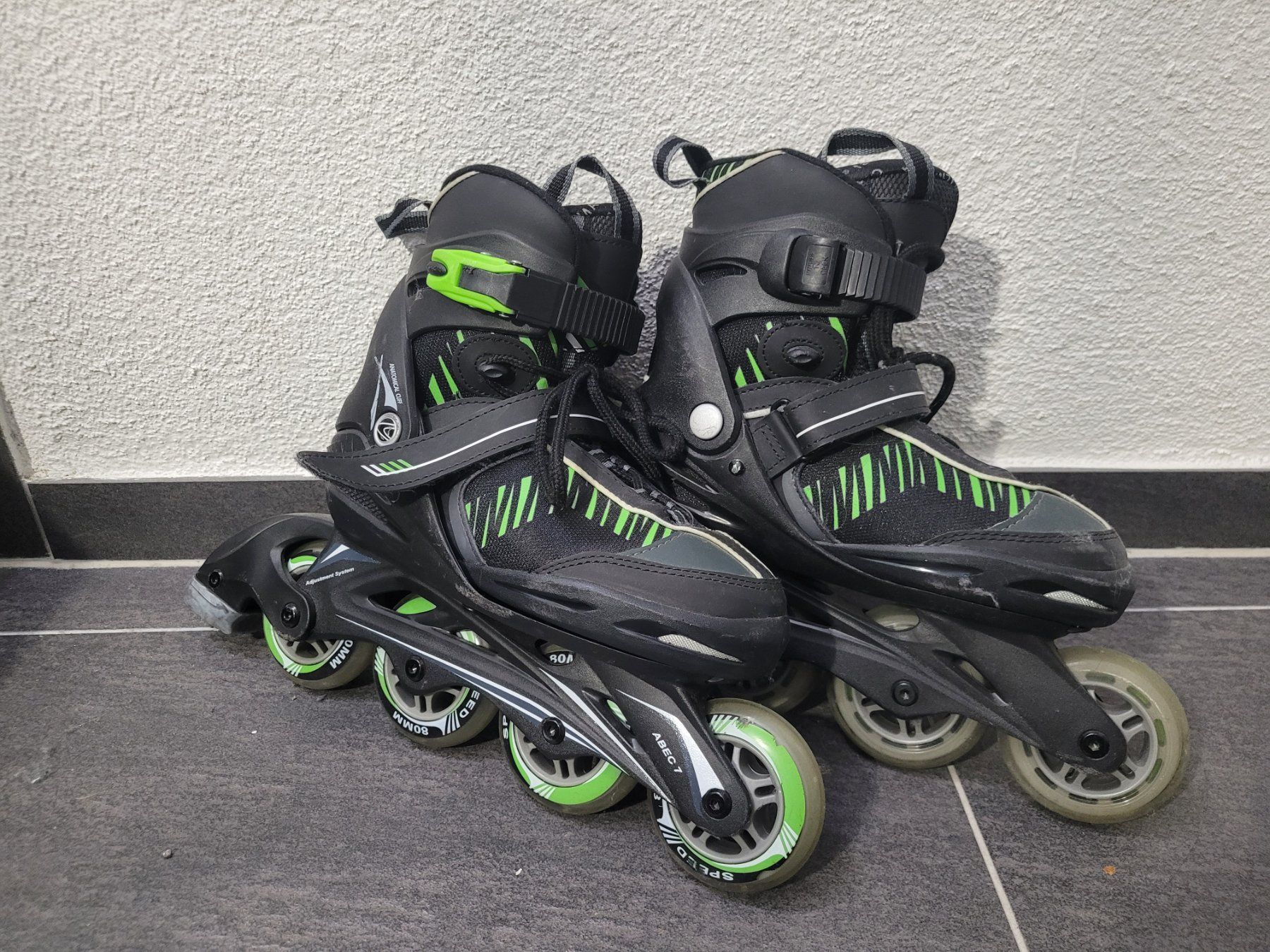 Inline-Skating & Rollschuhe: Inlineskates Grösse 35 - 39 – Gebraucht aus Endingen von Mobbele