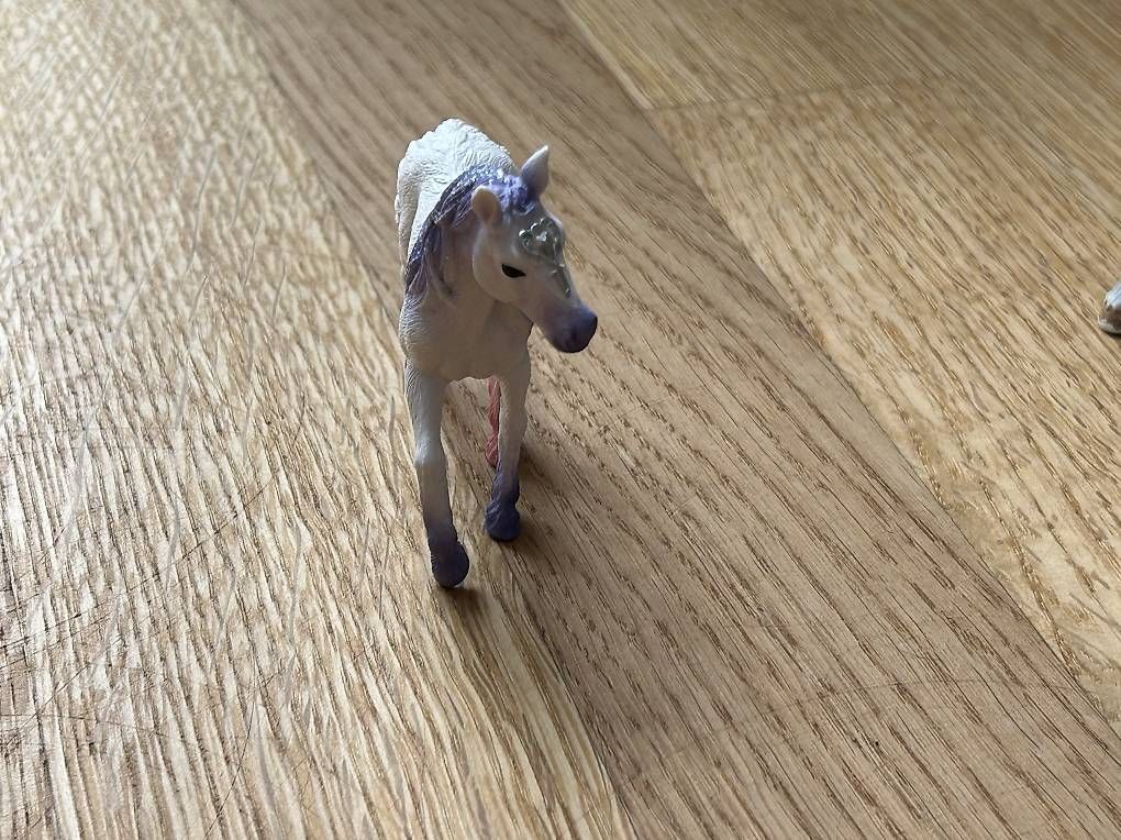 Schleich Jouets: Drei Einhörner von Schleich – D'occasion à Rüfenacht BE par Claudia_sch 3