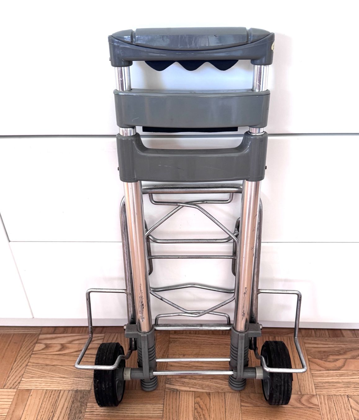 Sonstiges für Haushalt & Wohnen: TRANSPORTKARREN KLAPPBAR – Gebraucht aus Zürich von Tapehead 5