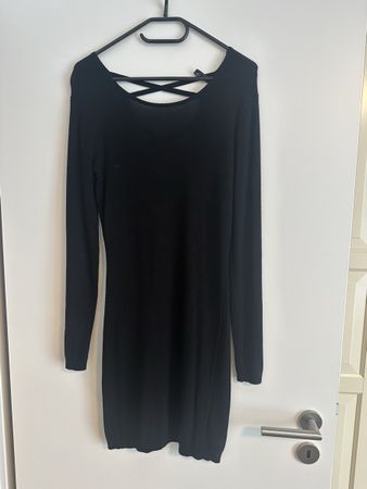 Kleid schwarz XL
