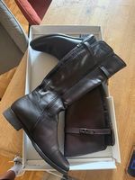 Bottes en cuir  comme neuves