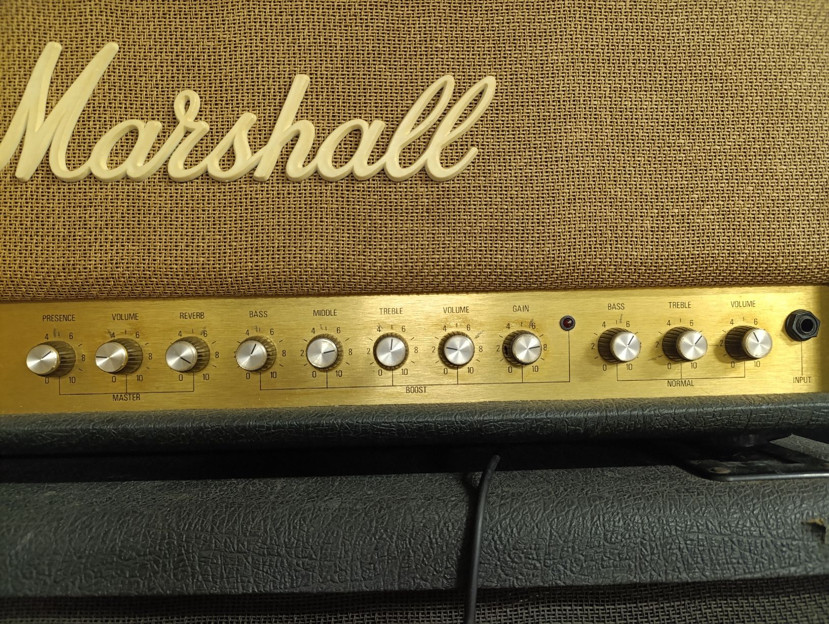 Marshall Amplificatori: Marshall JCM 800 Fullstack mit Case und Zusatzpedal – Usato da Rohrbachgraben venduto da noisenomad 1