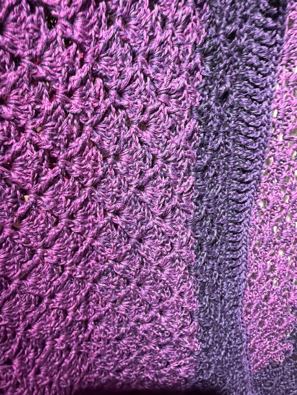 Giacche: STRICKJACKE LILA-EINZELSTÜCK,HANDGESTRICKT – Nuovo e nell'imballaggio originale da Meienried venduto da ManuelaBoutique 2