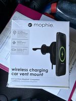 Mophie 15W Phone Charger Mag Safe