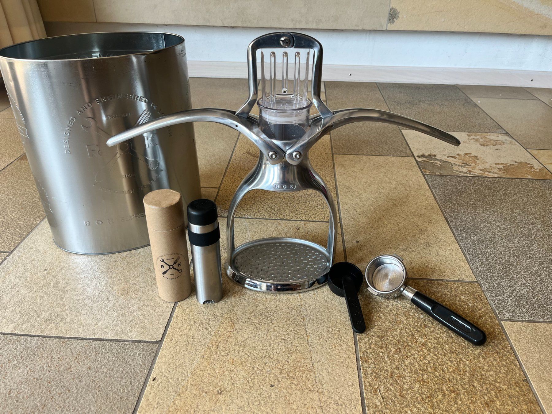 Macchine per caffè & Macchine per espresso: ROK - Kaffeepresse – Usato da Thierachern venduto da lou_8l2x