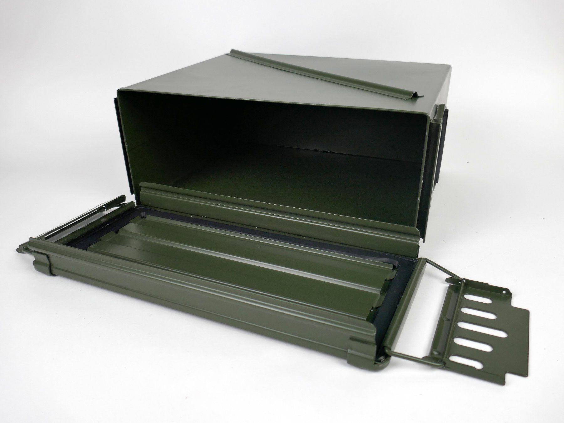 Armée suisse Equipement & pcs de rechange: Grosse Munitionsbox – D'occasion à Urtenen-Schönbühl par Restwert_Schoenbuehl 3