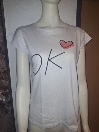 Weiss T-Shirt mit "Herz-OK-Print", Grösse M, Damen