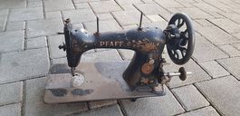 Antike Pfaff Nähmaschine
