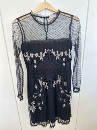TWINSET Milano Kleid, Gr. 40, Schwarz, Spitze, Neuwertig