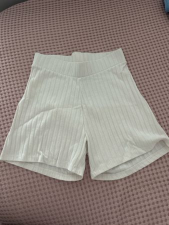 Ripostrick Shorts von Gina Tricot, Grösse XS