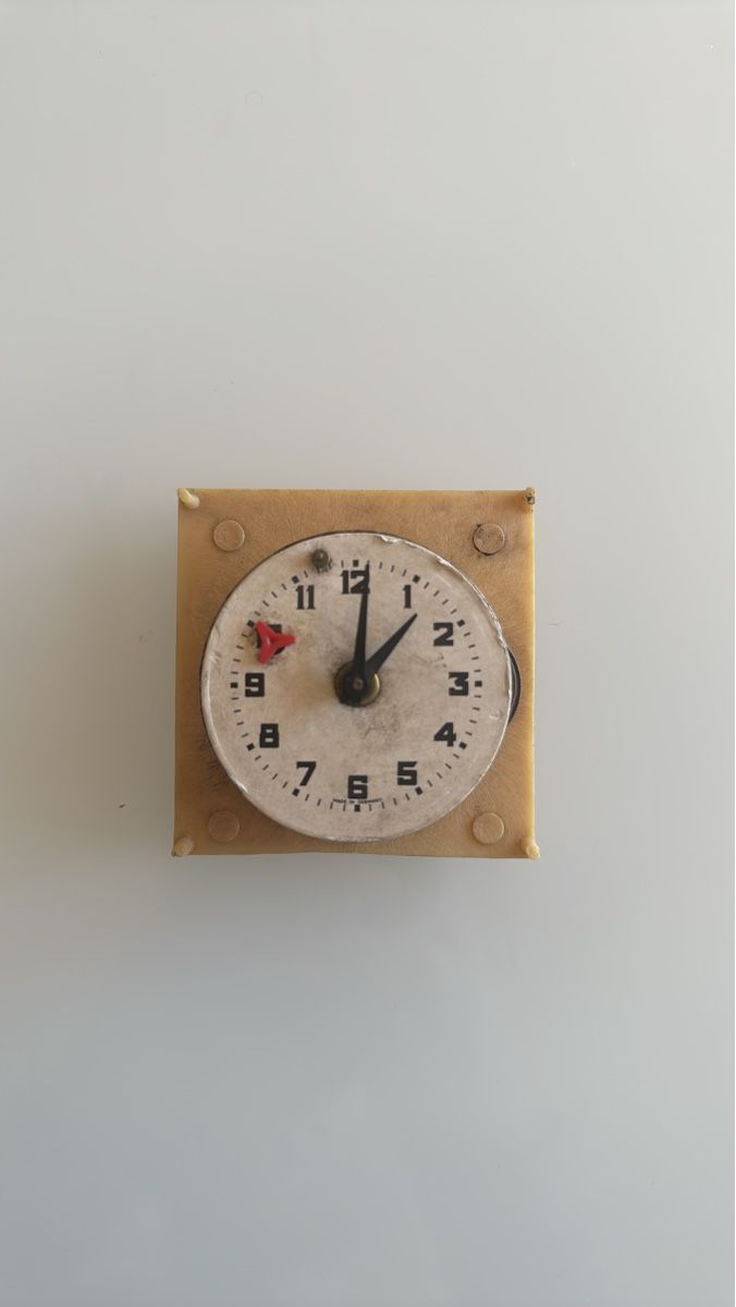 Orologi da terra & Orologi da parete: Vintage Analog Chess BHB West Germany – Difettoso da Neuchâtel venduto da Elipshop 1