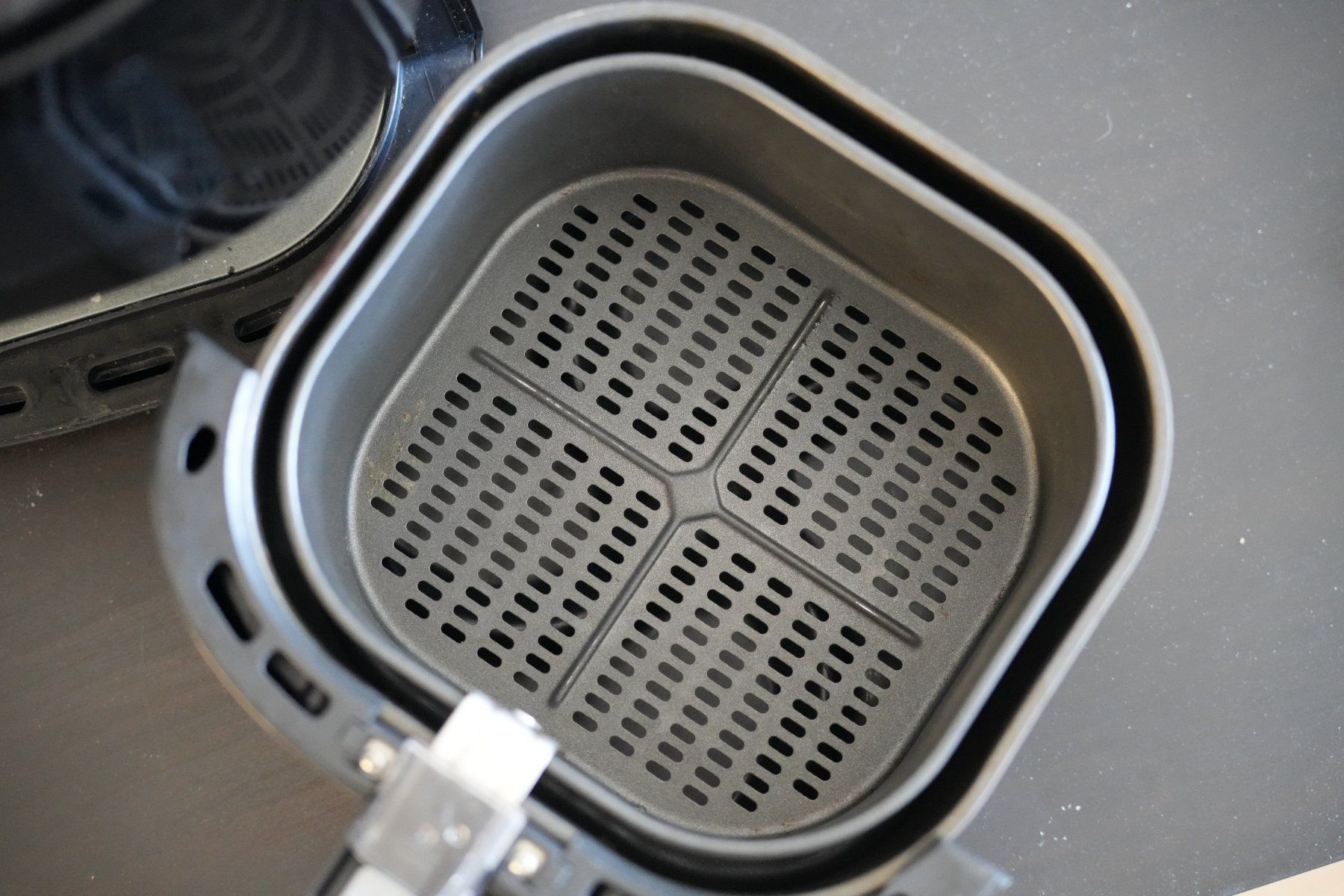 Philips Elettrodomestici da cucina: PHILIPS Essential Airfryer HD9252/91 – Usato da Neuchâtel venduto da yan_lq56 1