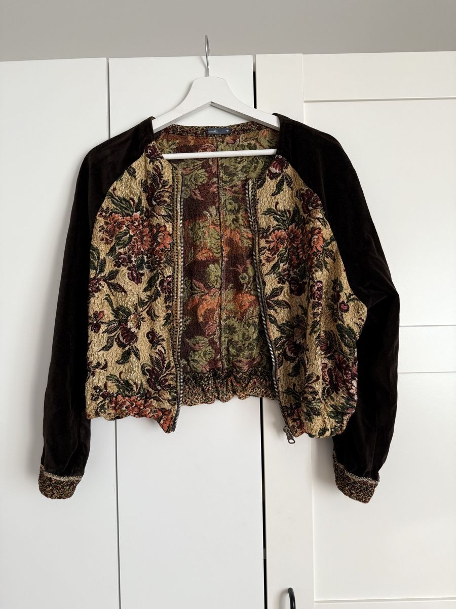Giacche: Florale Jacke Grösse S – Usato da Mörschwil venduto da Seegurke18