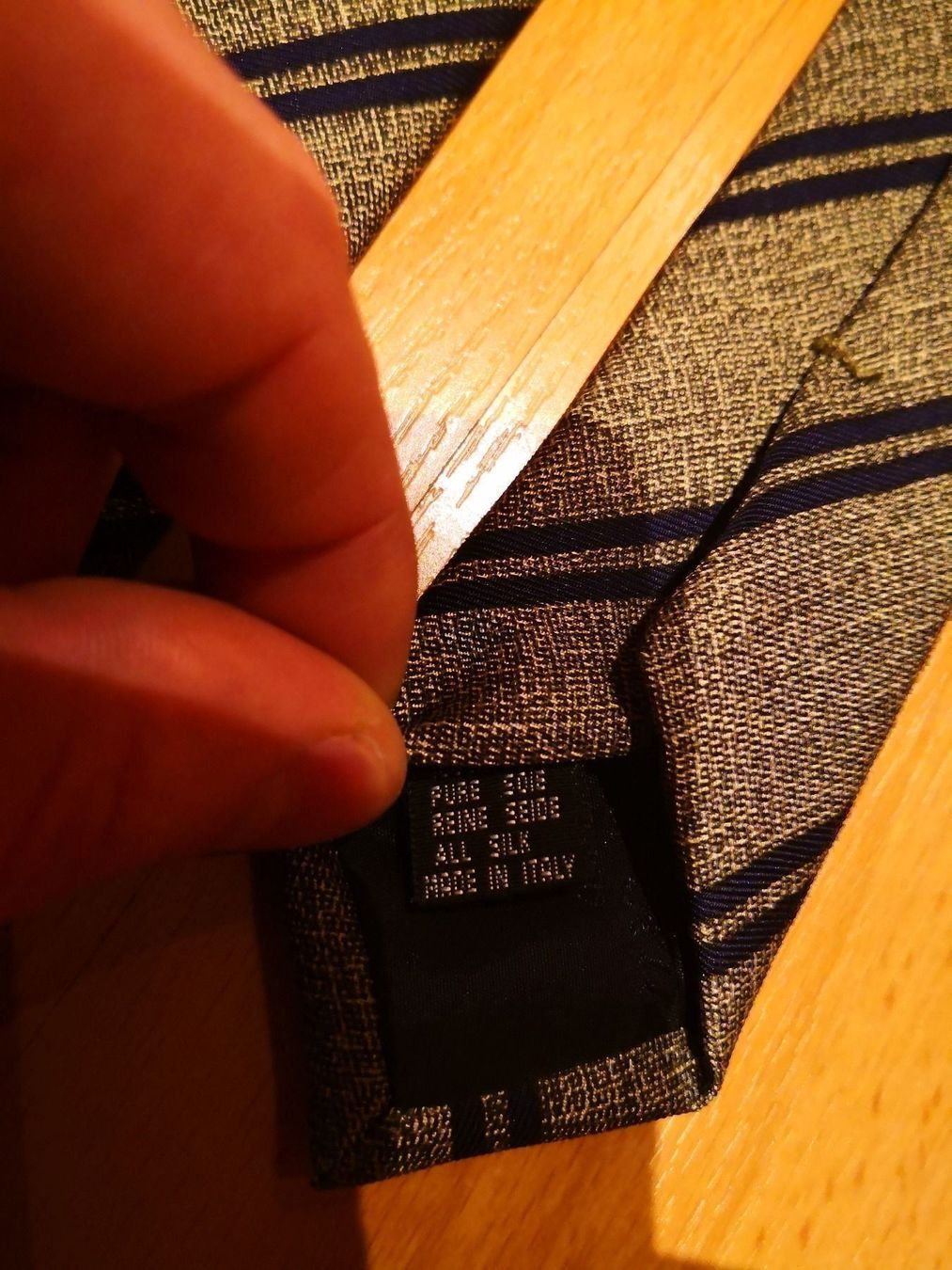 Cravatte: RED & BLUE - Grey Silk Tie – Usato da Gentilino venduto da berrama 3