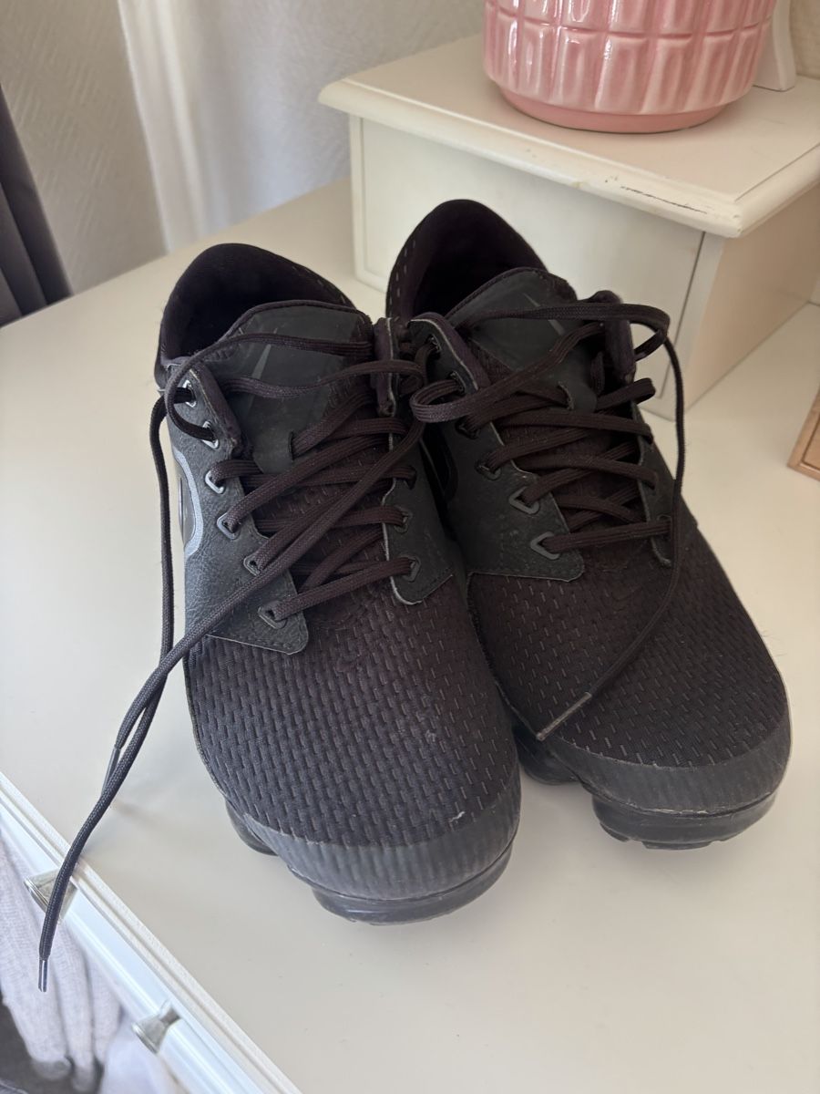 Nike Scarpe da donna: Nike Schuhe 37  – Usato da Basel venduto da Brunner.T 3