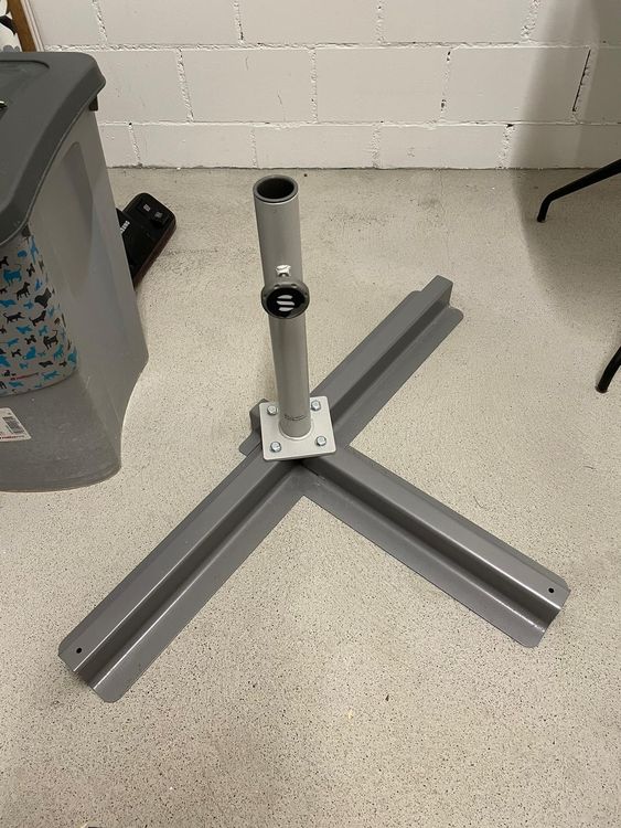 Sonnenschirmständer mit Platten Kaufen auf Ricardo