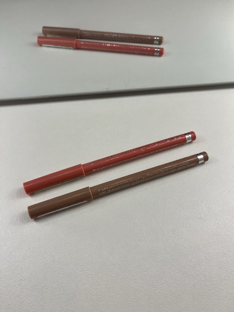 Make-up: Essence Soft & Precise Lip Pencil Duo - 304 & 301 – Usato da Zürich venduto da Isabella123