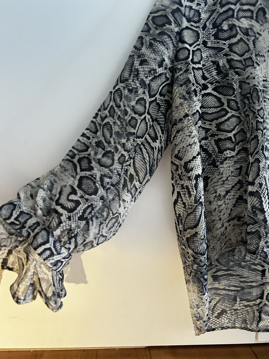Zara Camicette: Zara Bluse, Schlangenmuster – Usato da Uster venduto da alin13e 1