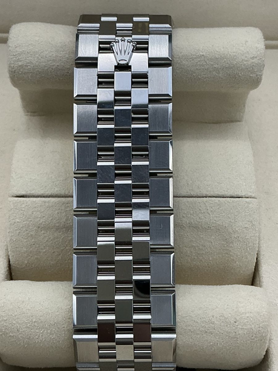 Rolex Montres: Rolex Datejust 41162334 Full Set 2026  – D'occasion à Zürich par watchdealer-24 7