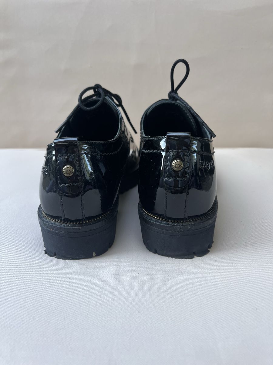 Bugatti Damenschuhe: Bugatti Lackschuhe / Schnürschuhe Schwarz Gr. 38 – Gebraucht aus Thalheim von karmabis_ 2
