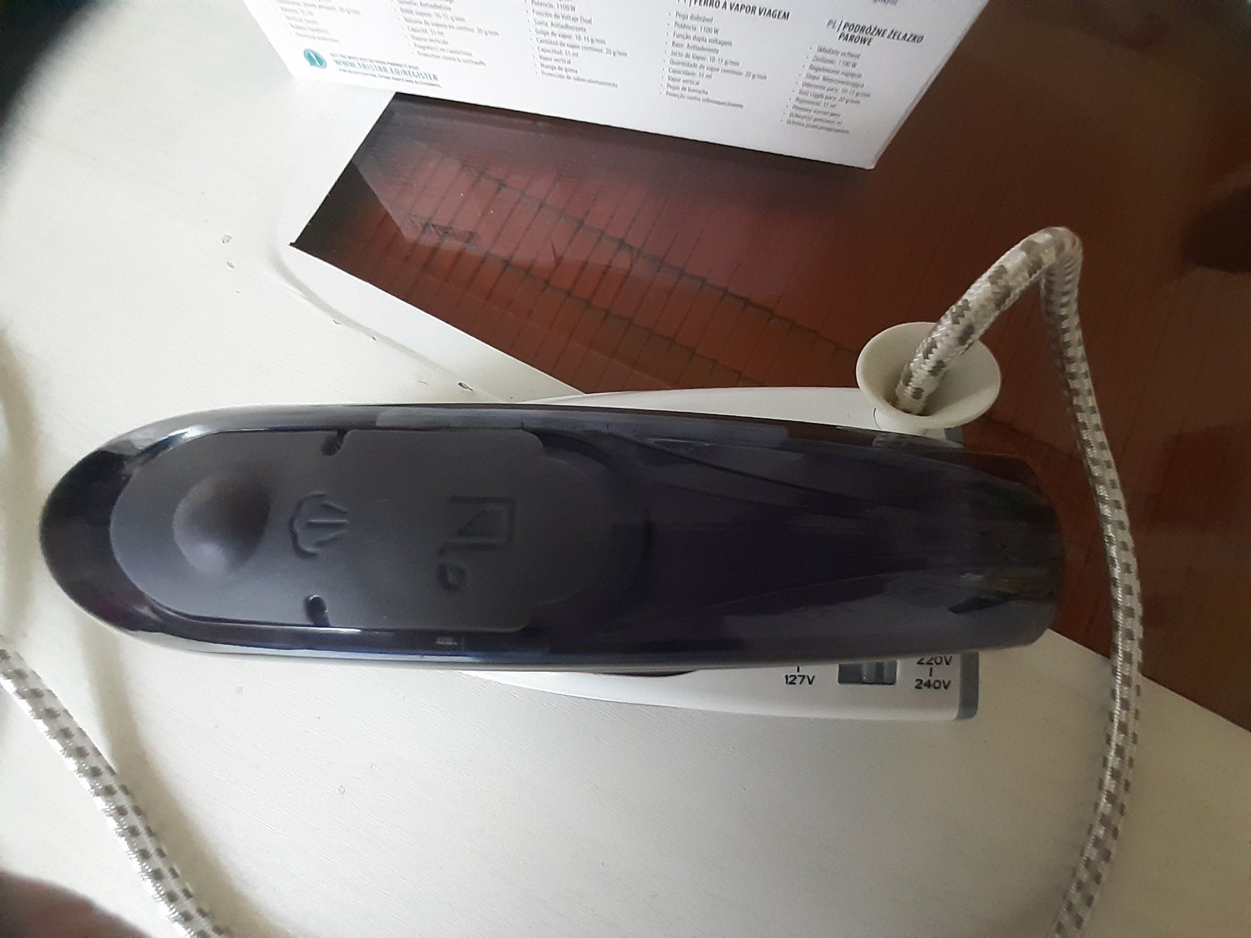 Trisa Bügeleisen: Reise Bügeleisen Trisastar ST-8152 – Gebraucht aus Domat-Ems von nugipuff 1