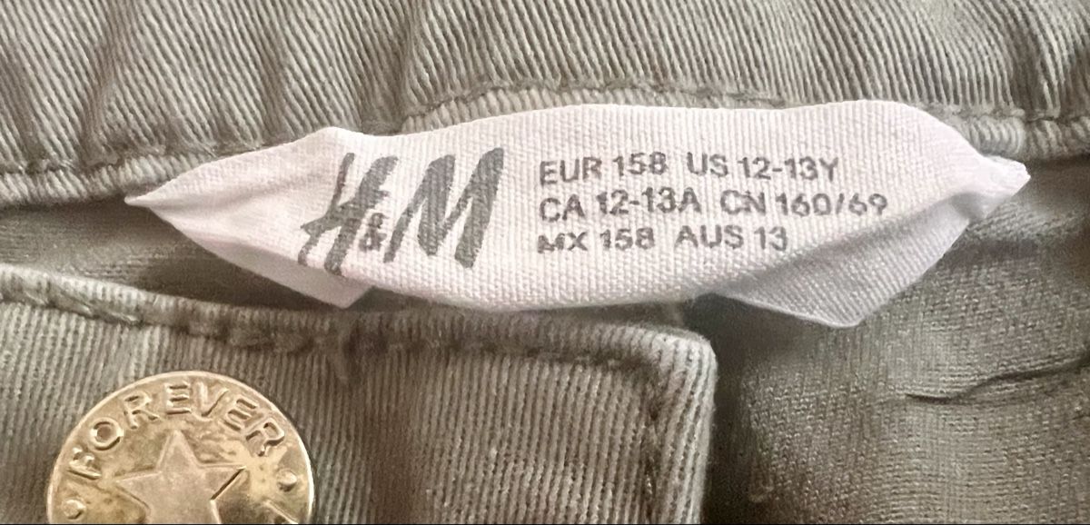 H&M Ensembles coordonnés: Ensemble short top – 158-164 – D'occasion à Neuchatel par Melelienzlau 2
