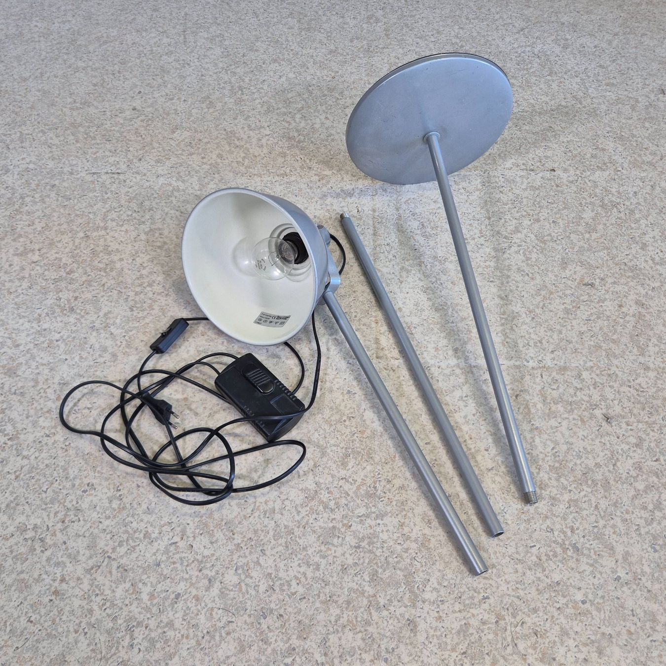 Ikea Lampade: Ikea Floor Lamp Stehleuchte Ständerlampe Lampe dimmbar – Usato da Nottwil venduto da Wondewa-Shop 4