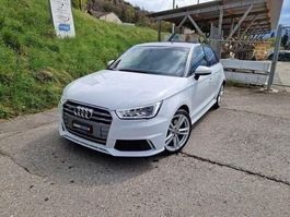 Audi S1 Quattro Sportback 2.0 TFSI