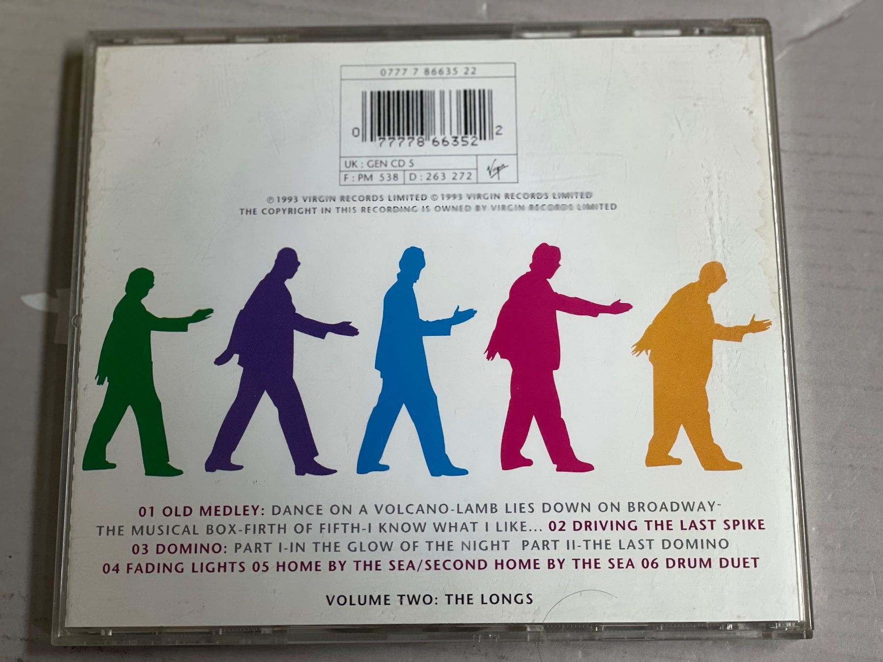 CD: Genesis - Live The Way We Walk – Usato da Muri b. Bern venduto da AdidasCollector 1