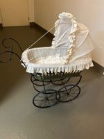 Puppenwagen