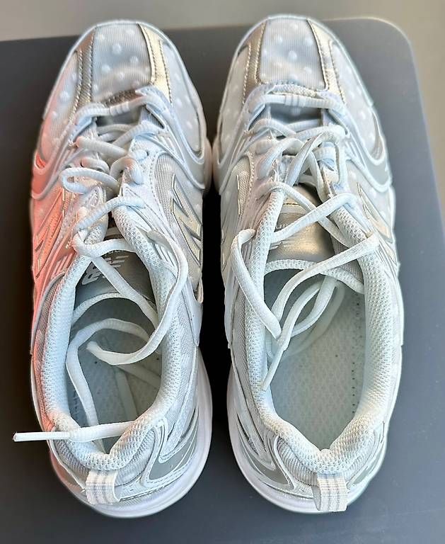 Scarpe da donna: New Balace Sneaker, neu, Gr. 39.5 – Usato da Herrenschwanden venduto da Nikolausi72 2