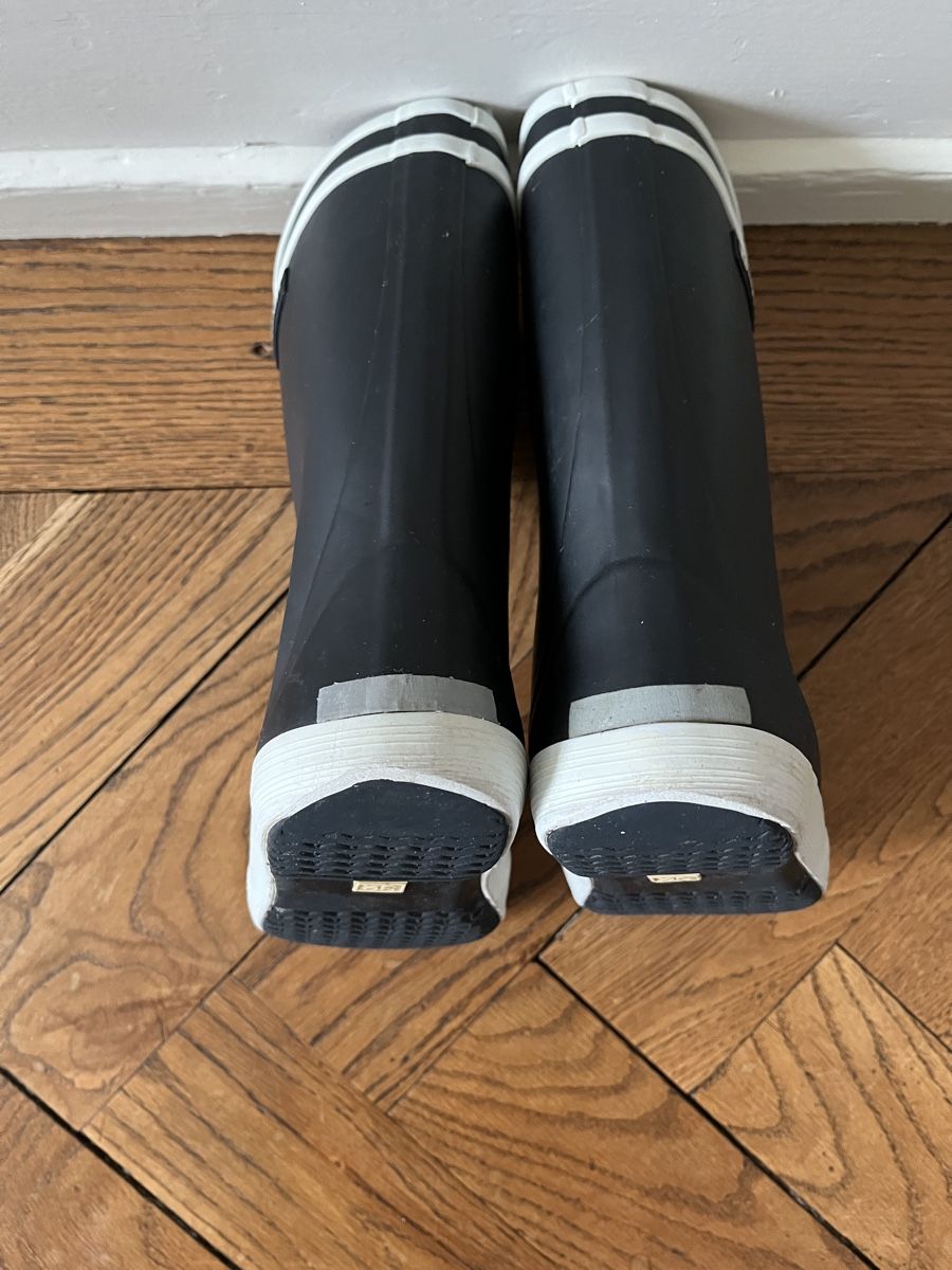 Scarpe da uomo: Regenstiefel Aigle Gr. 32 – Usato da Bern venduto da tan_2rrh 4