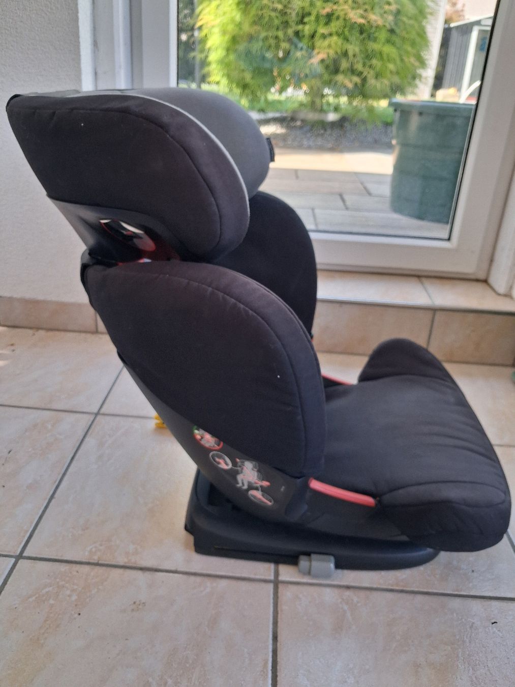 Maxi-Cosi Seggiolini per auto: Kinder Autositz RodiFix – Usato da Hornussen venduto da mig_j2mj 2