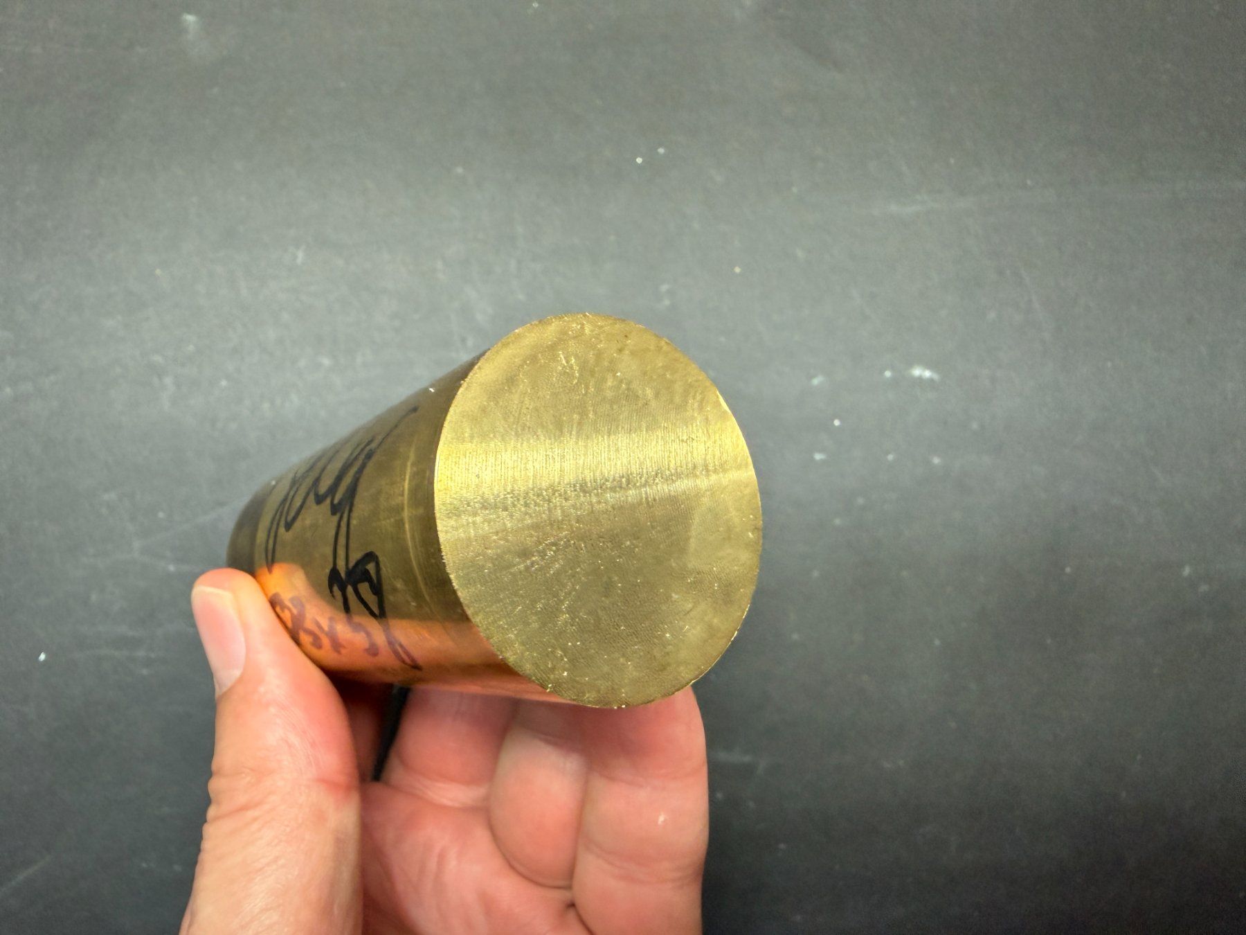 Piatti di portata: Messing-Stange, 38 x 83 mm, 800 g – Usato da Lützelflüh-Goldbach venduto da Napfnugget01 2