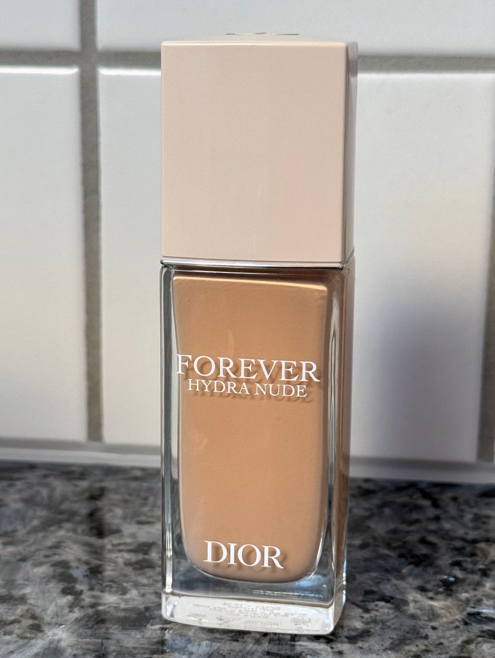 Dior Make-up: Dior Forever Hydra Nude 1N Make-Up Foundation – Neu (gemäss Beschreibung) aus Engelberg von good.dog